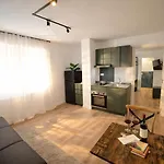 別荘 Residenza Ximenes Hub